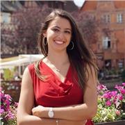 Insegnante di scuola primaria offre assistenza allo studio e aiuto nei compiti a bambini delle elementari e a ragazzi delle medie